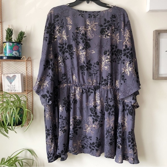 Torrid Lily Babydoll Georgette Surplice Bell Sleeve Top in Holiday Rose - Picture 3 of 12